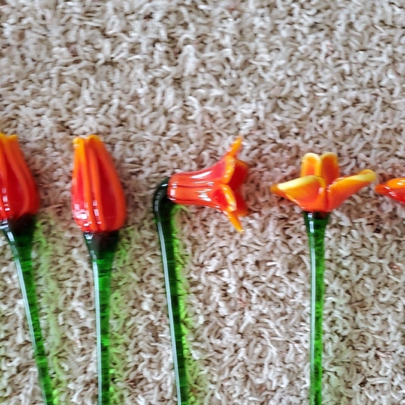 Murano Glass 9  Red Orange Flowers. - Picture 4 of 7